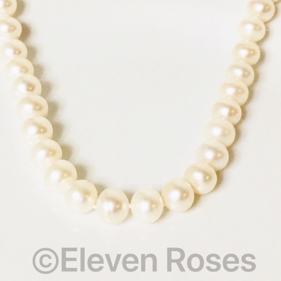Imperial Pearls 14k Gold 10mm Strand Necklace - Picture 7 of 8